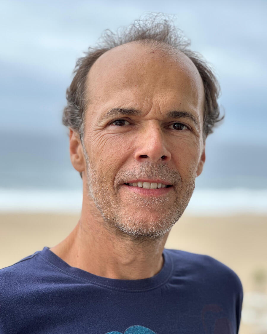 Nuno Conceição Nuno Conceição, Psicólogo, Psicoterapeuta, Professor, Investigador, Consultor